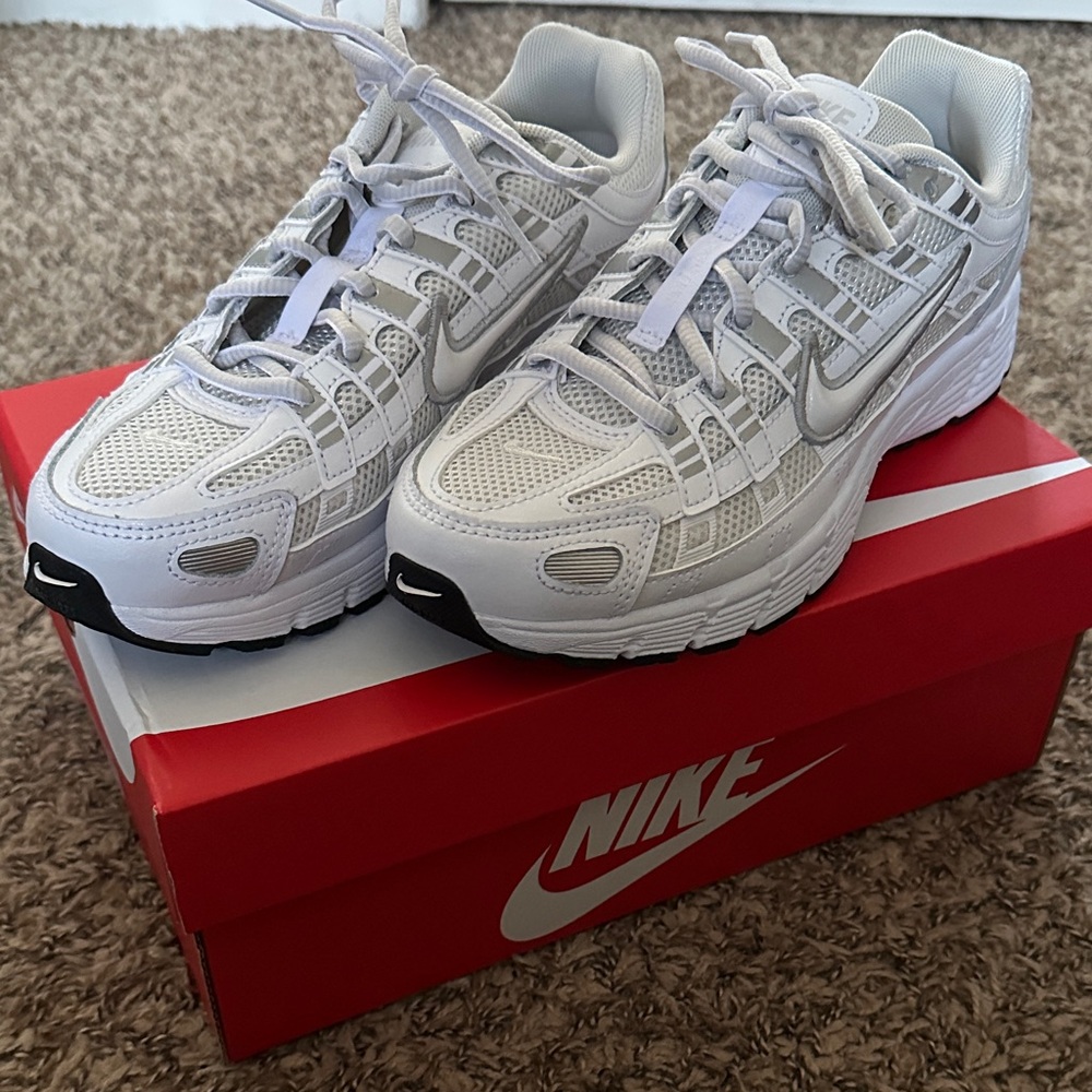 Nike P-6000